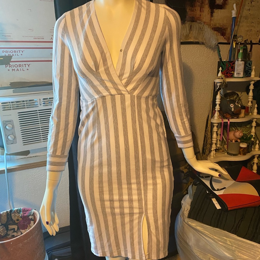 Eshakti custom dress